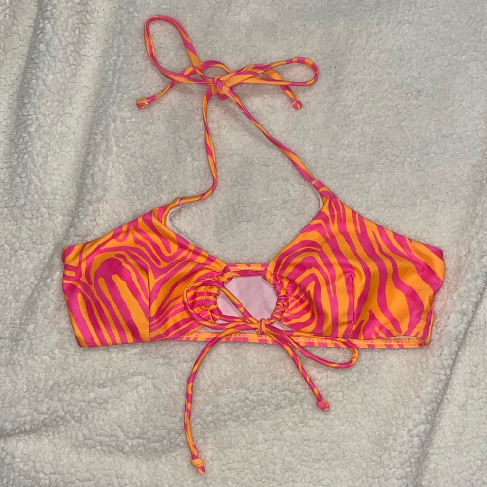 NWOT Neon pink and orange striped tie-front halter bikini top